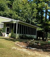 Alquiler Vacacional - One of a kind cozy loft cottage with boat ramp and a magnificent view.