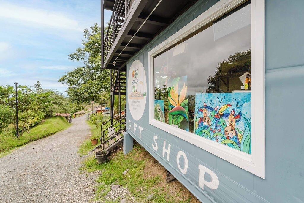Comodidades del Alojamiento Ronny's Flat Manuel Antonio