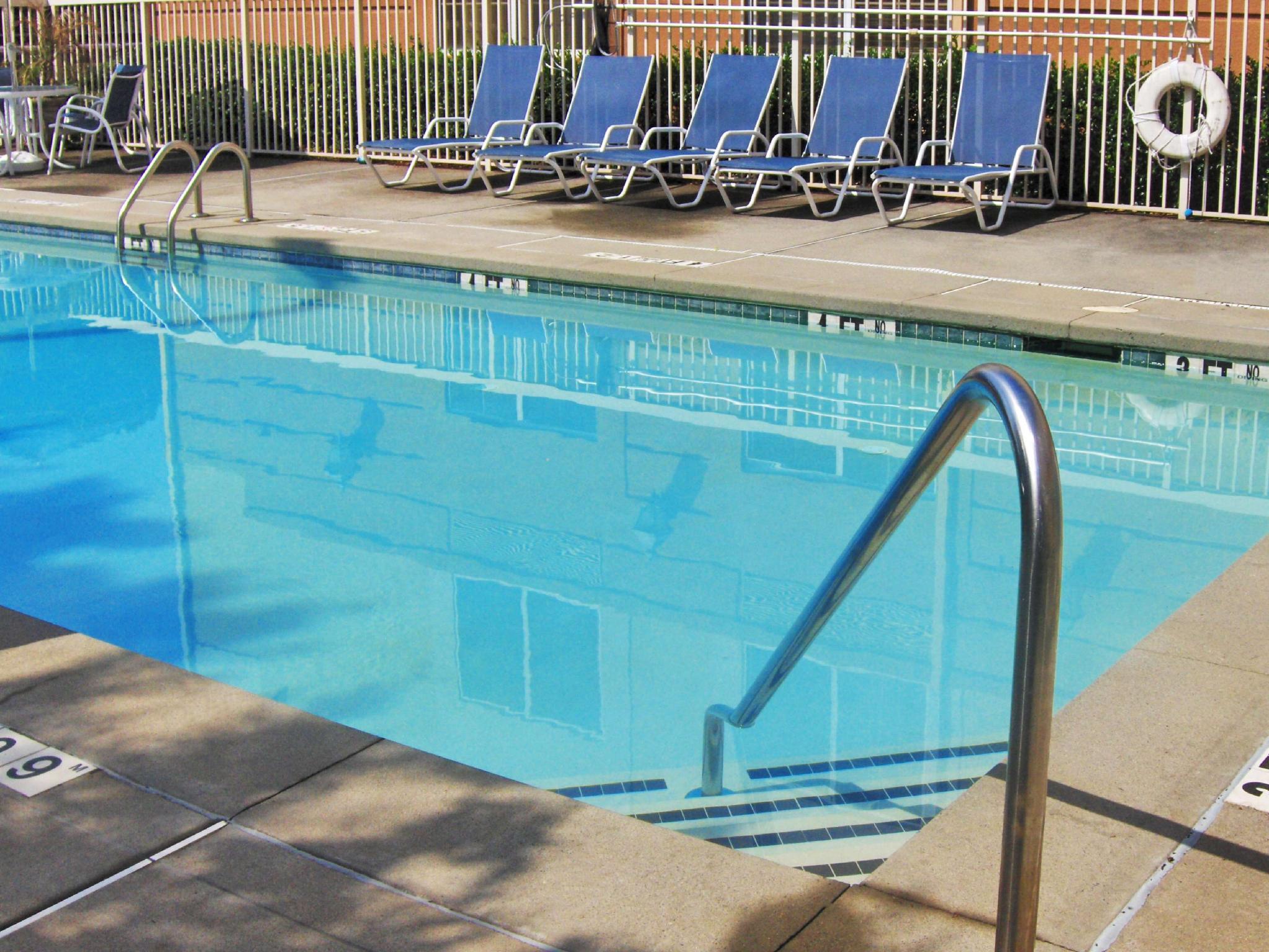 Vista Piscina Extended Stay America Select Suites Phoenix Airport E Oak St