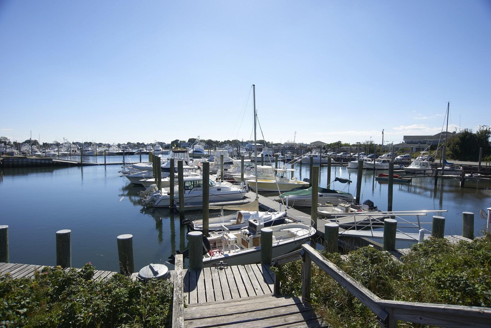 Playa Anchor In Distinctive Waterfront Lodging