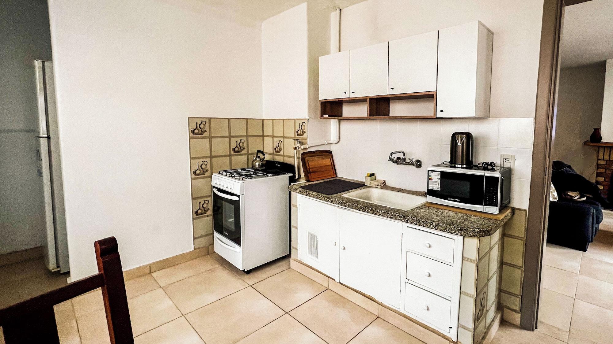 Equipamiento de Habitación RentUp- Casa a pasos del Centro Cívico