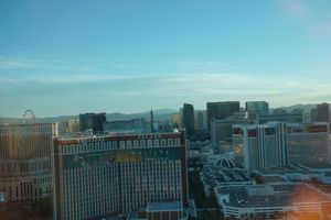 Alquiler Vacacional - Trump Tower High Floor with Strip & Sphere View