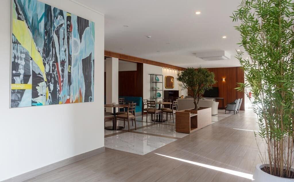 Varios Hotel Afonso V