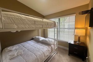 Arriendo temporal - Family Townhome Near Disney w Pool Resort Access