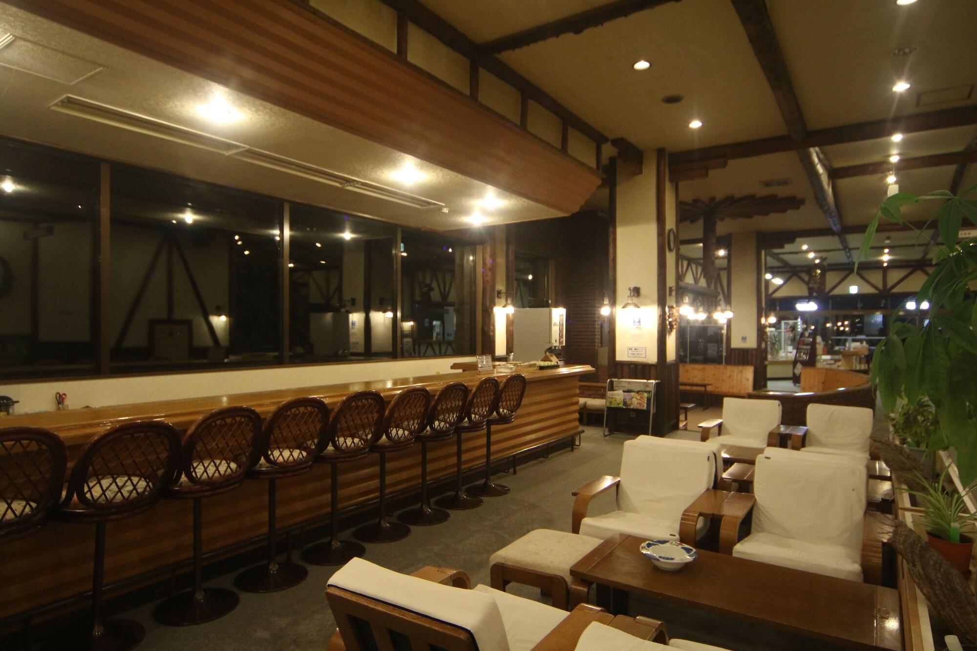 Bar/Salón Nukabirakan Kanko Hotel
