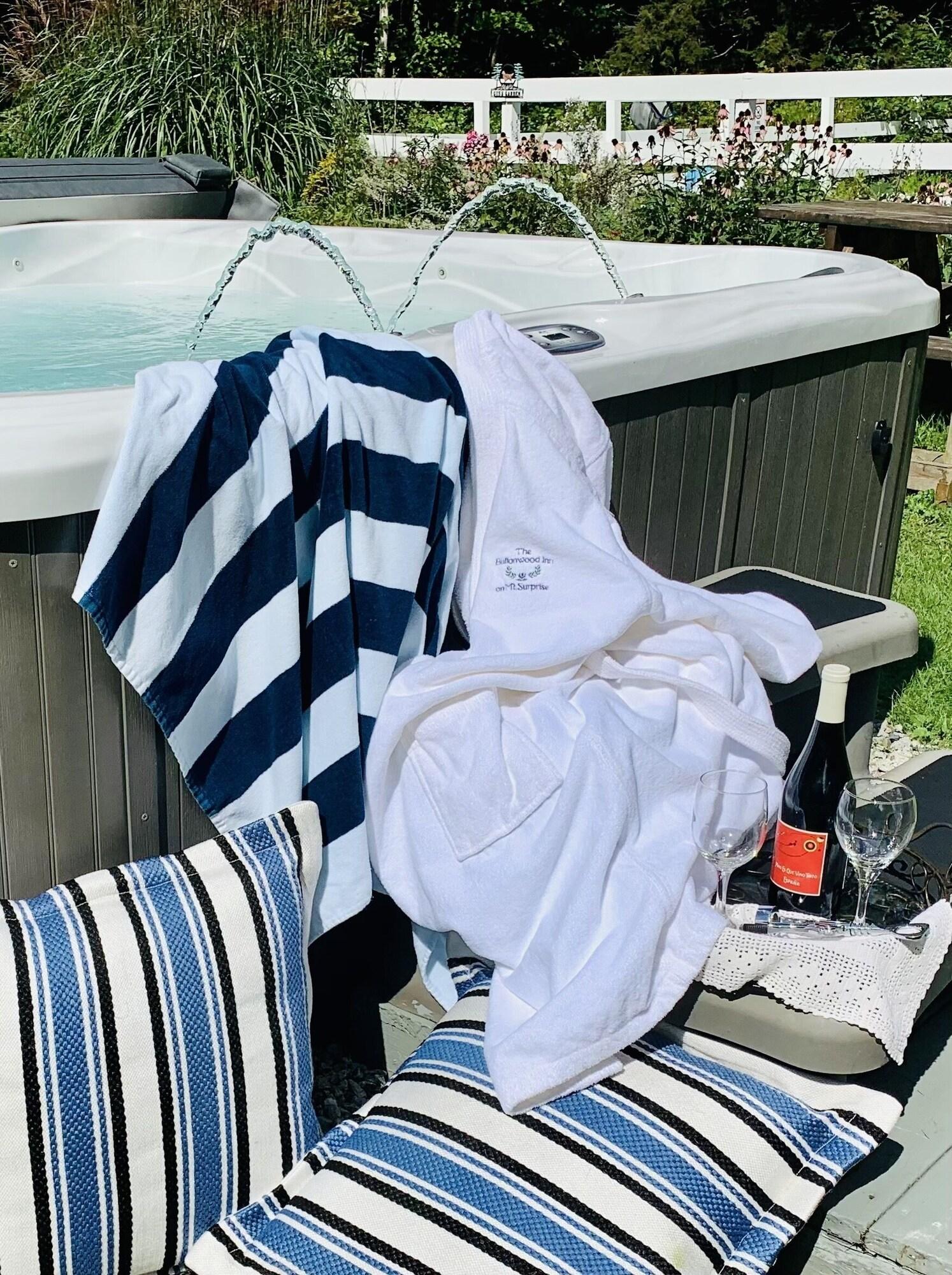 Spa The Buttonwood Inn on Mt. Surprise