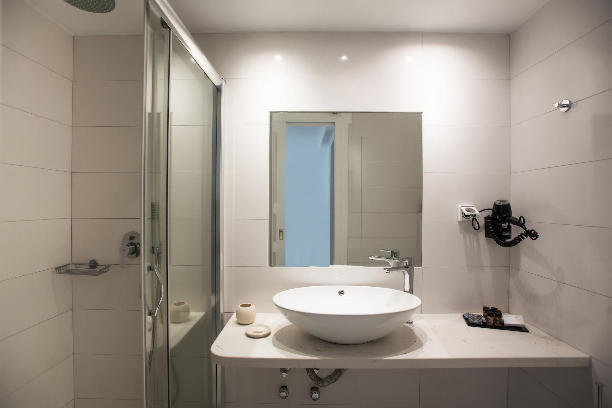 Equipamiento de Habitación Charissi Hotel