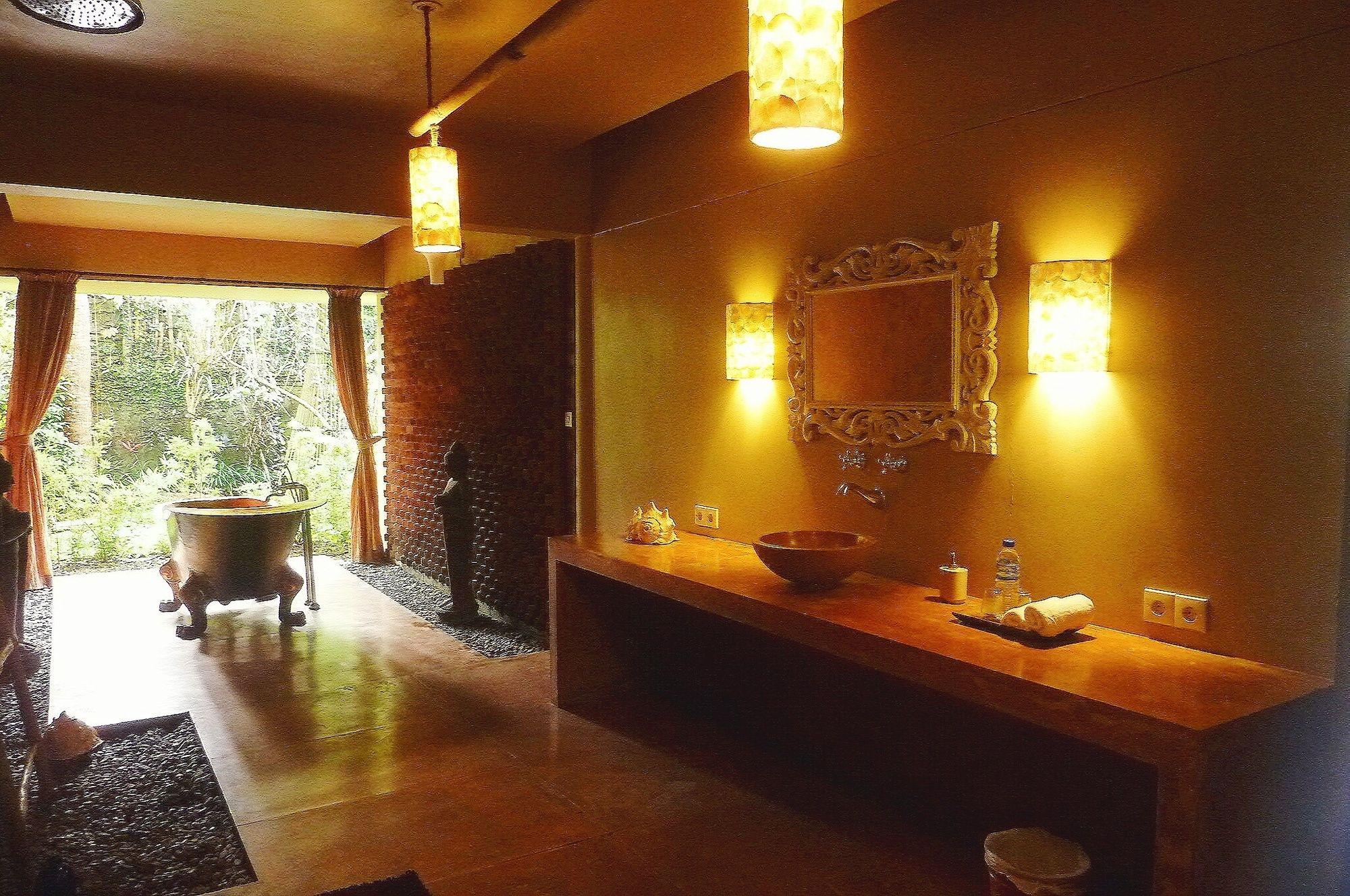 Equipamiento de Habitación Ubud Suites