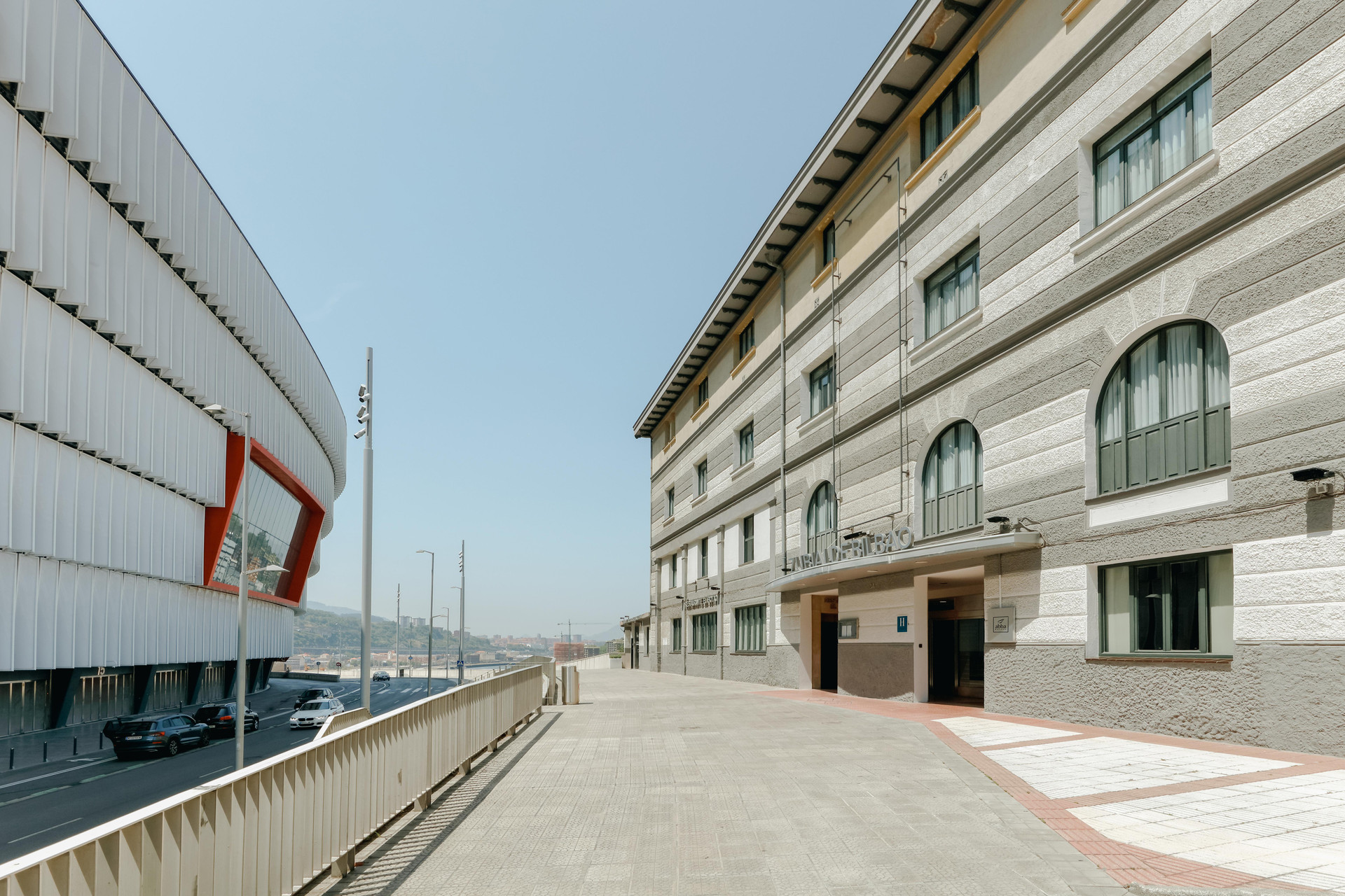 Vista Exterior Abba Euskalduna Hotel
