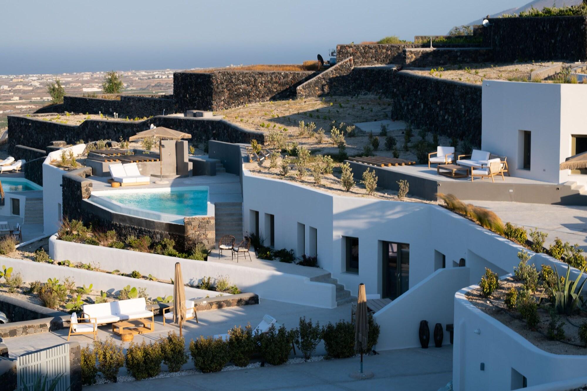 Vista Exterior Aregou Villas