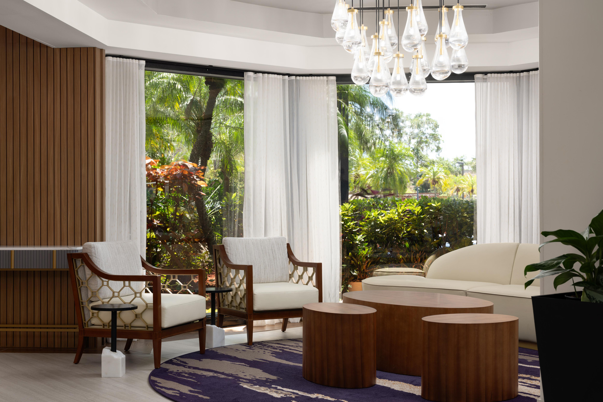 Vista Lobby Embassy Suites Boca Raton