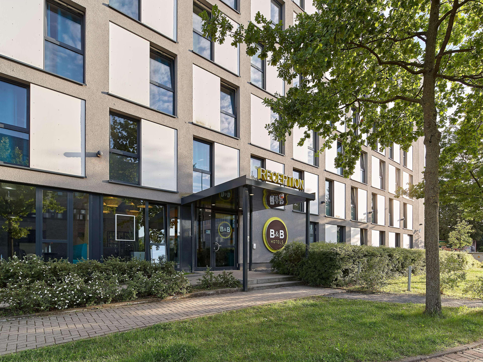 Vista Exterior B&B Hotel Köln-Messe