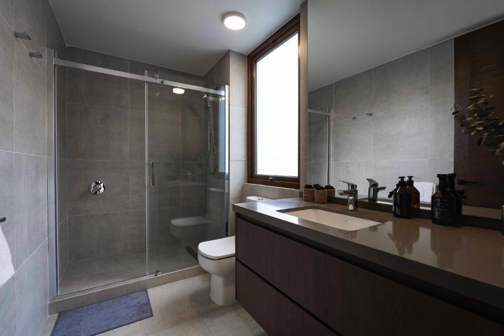 Baño AT HOME El Golf