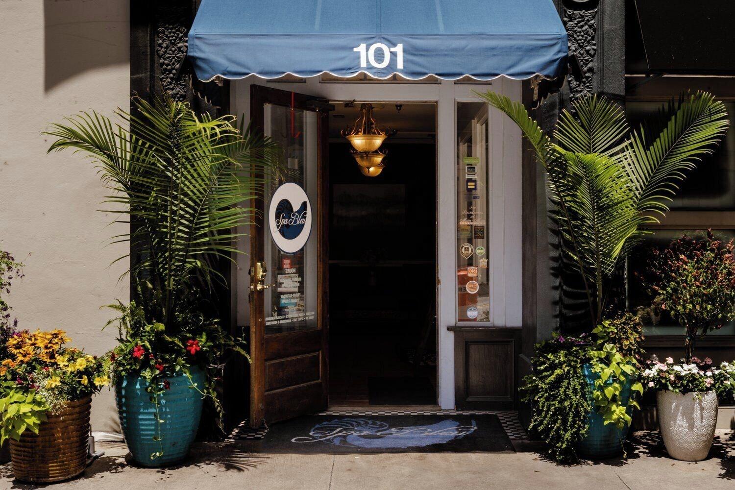 Spa Planters Inn on Reynolds Square