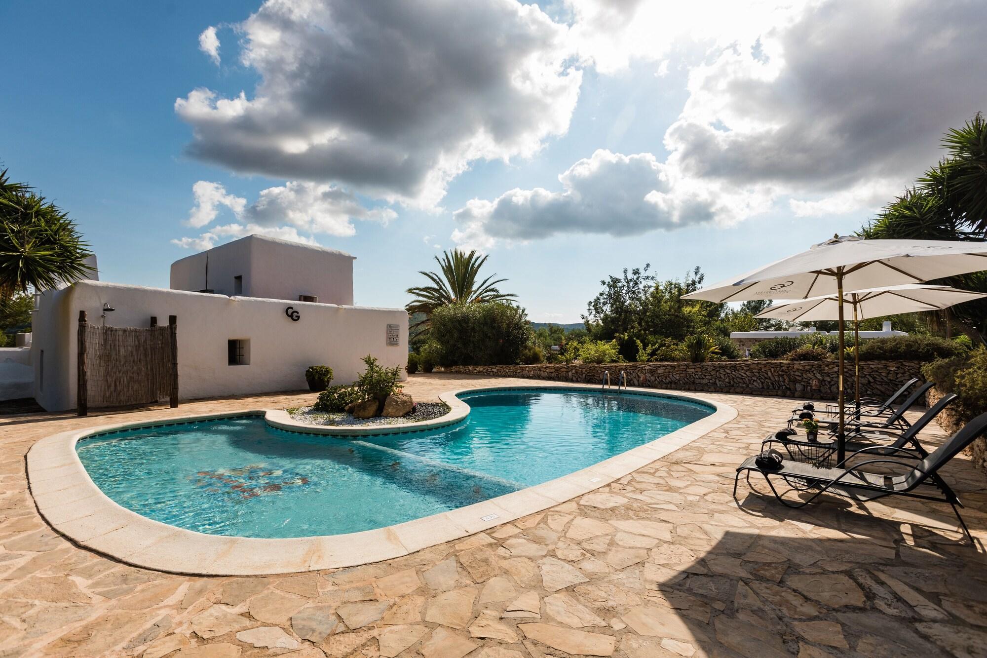 Vista Exterior Agroturismo Can Guillem