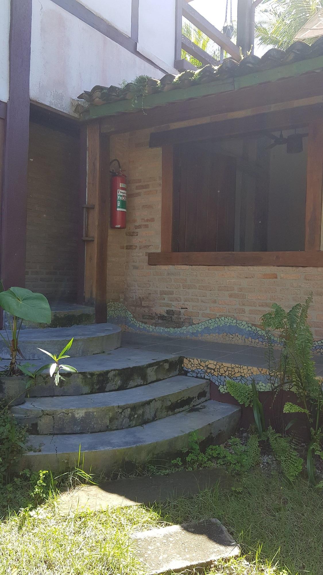 Vista Exterior Pousada Bucaneiros