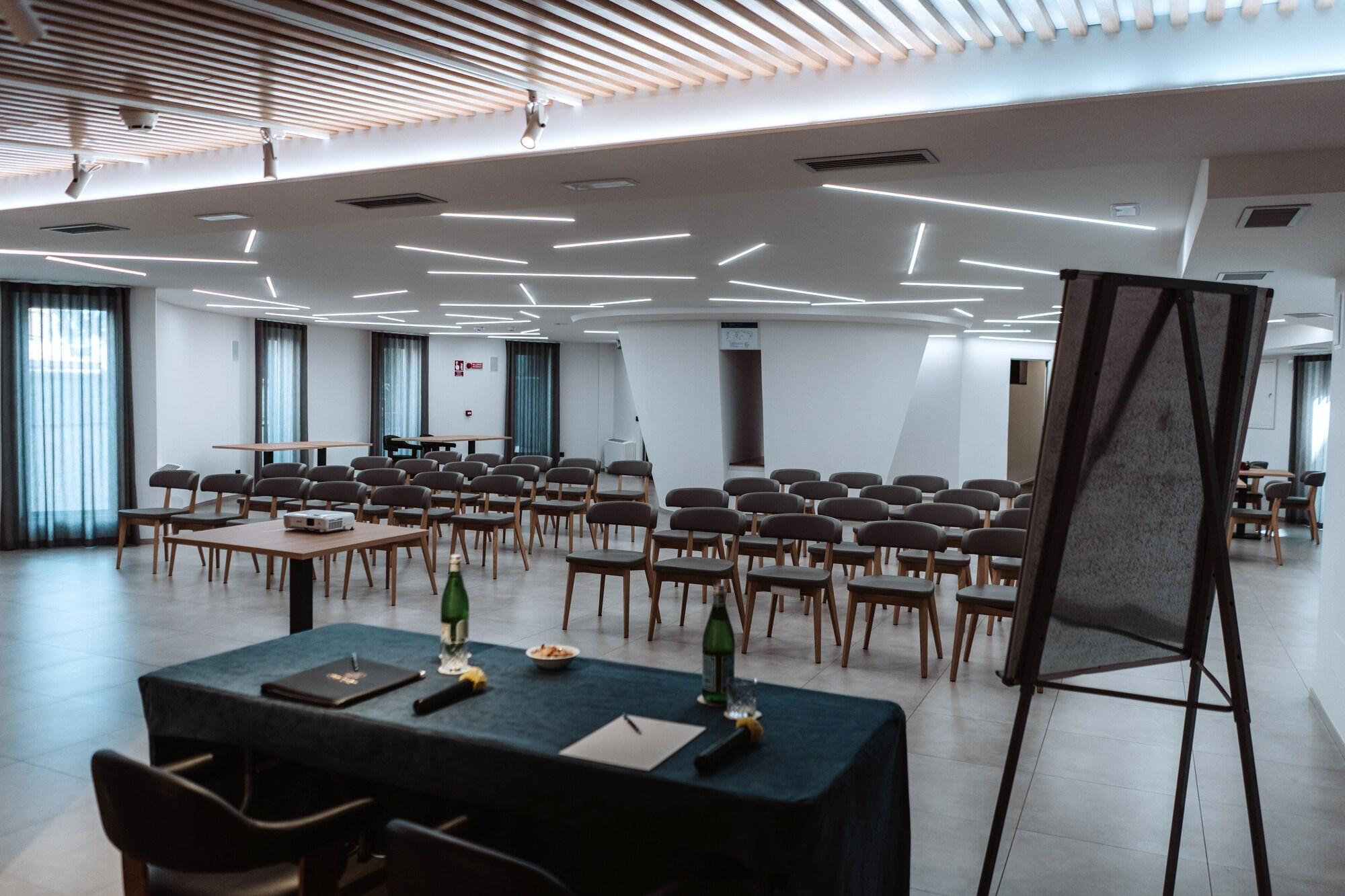 Sala de Reuniones Grand Hotel Faraglioni