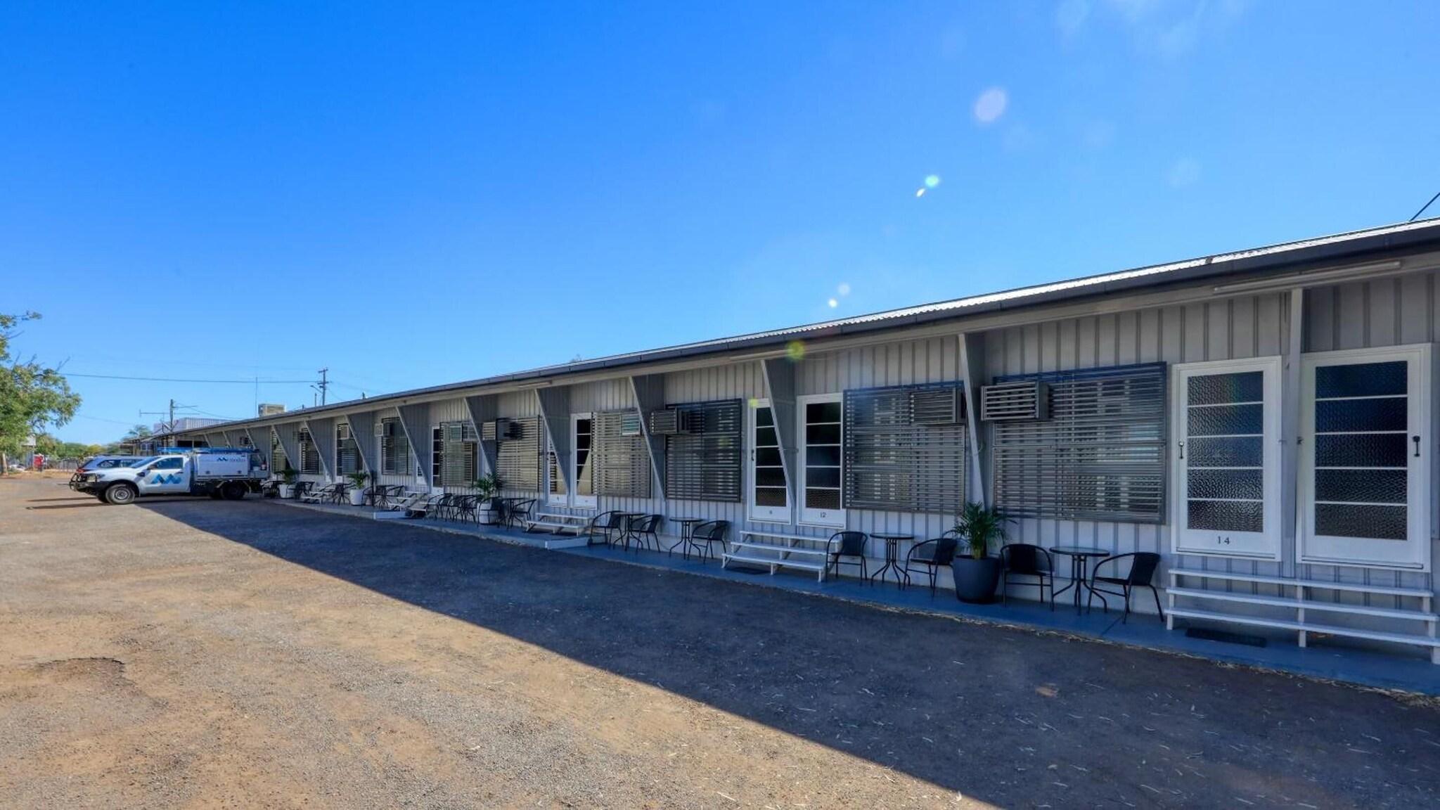 Vista Exterior Matilda Motel