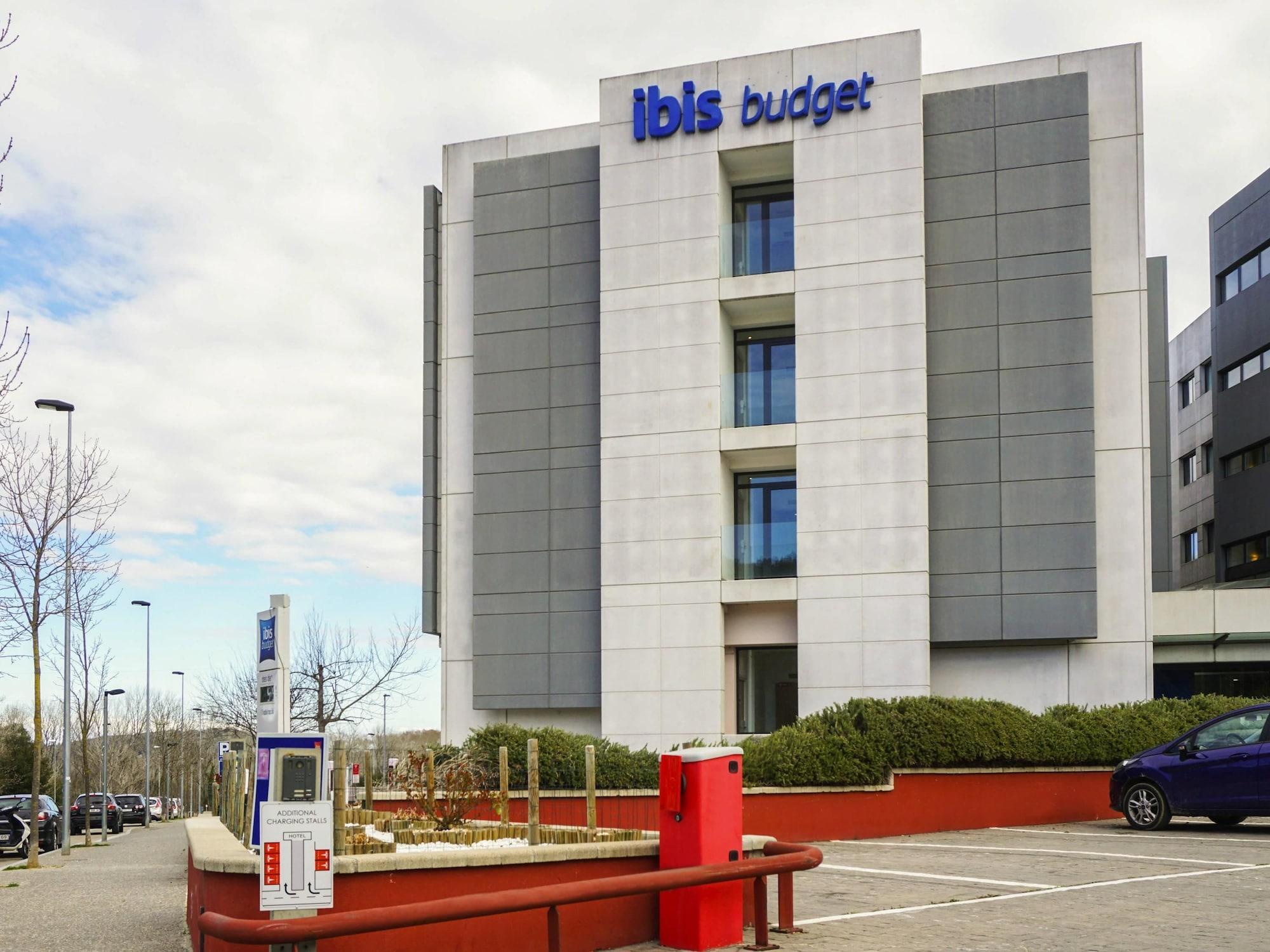 Vista Exterior ibis budget Girona Costa Brava