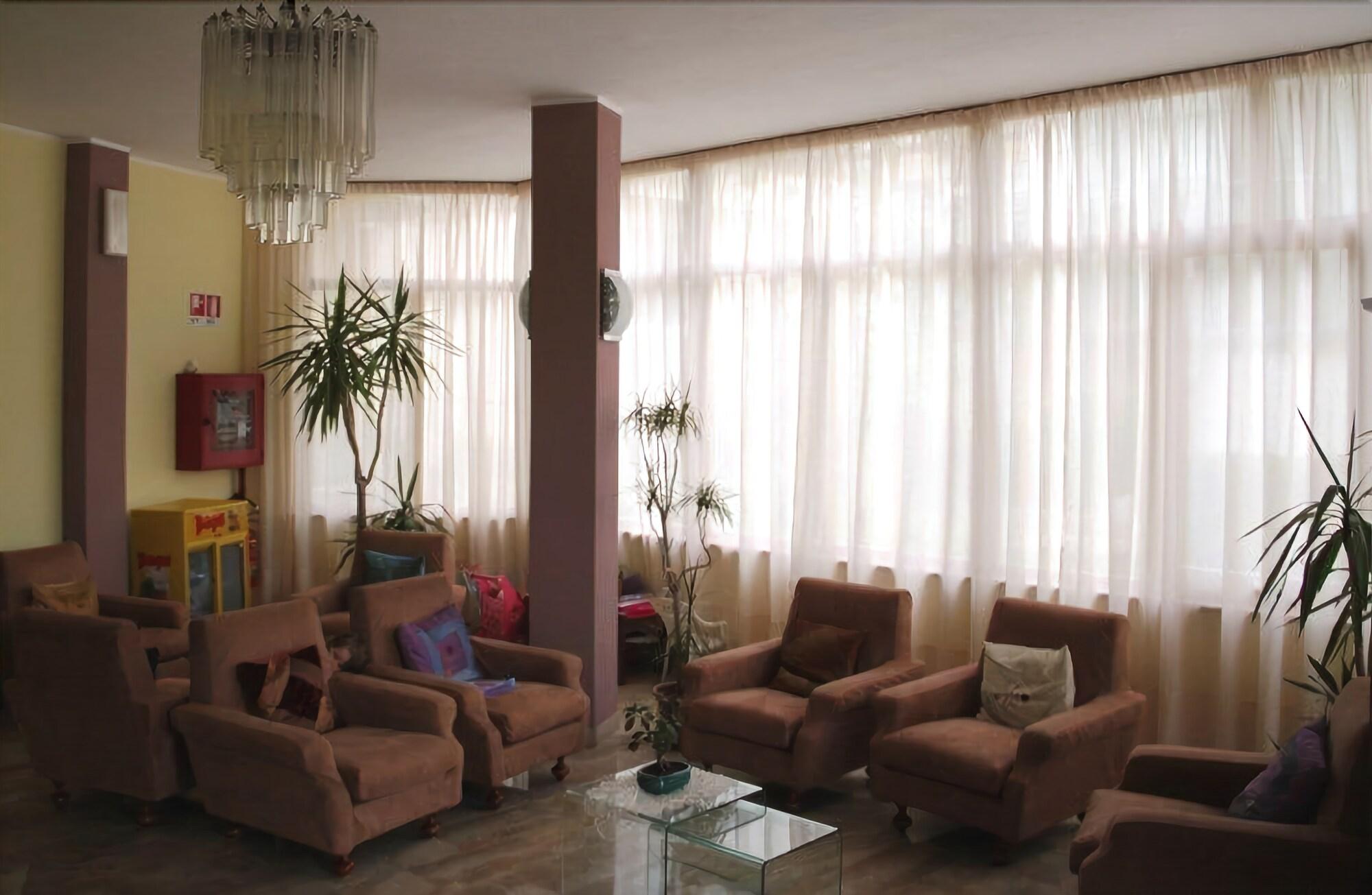 Vista Lobby Hotel Moderno