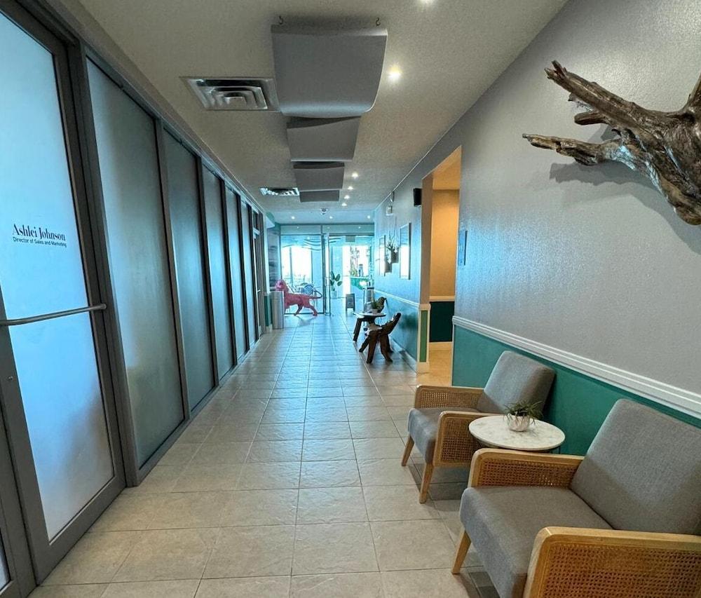 Vista Lobby South Beach Biloxi Hotel & Suites