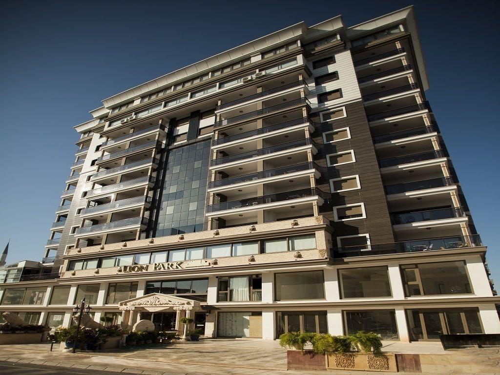 Vista Exterior Lion Park Suites & Residence Hotel