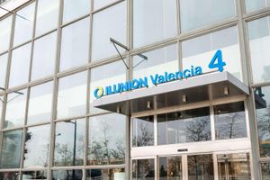 Alojamiento - Hotel ILUNION Valencia 4