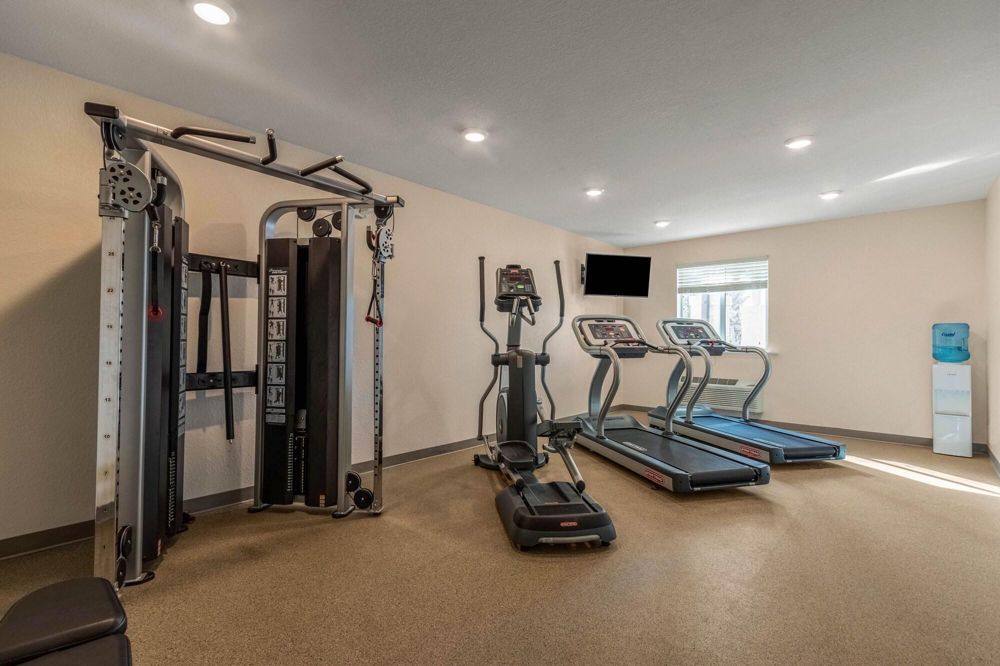 Gimnasio WoodSpring Suites Tamarac