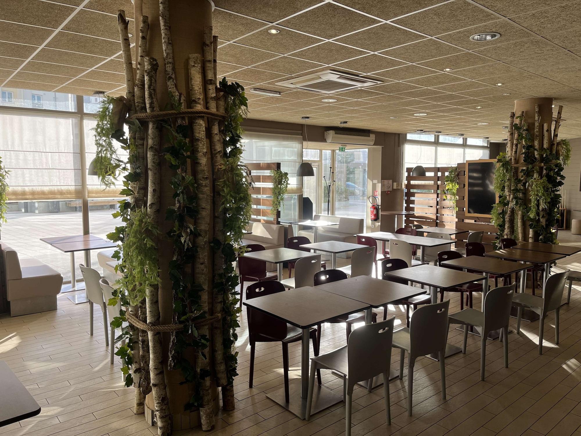 Restaurant Hotel Campanile Paris Ouest - Chaville
