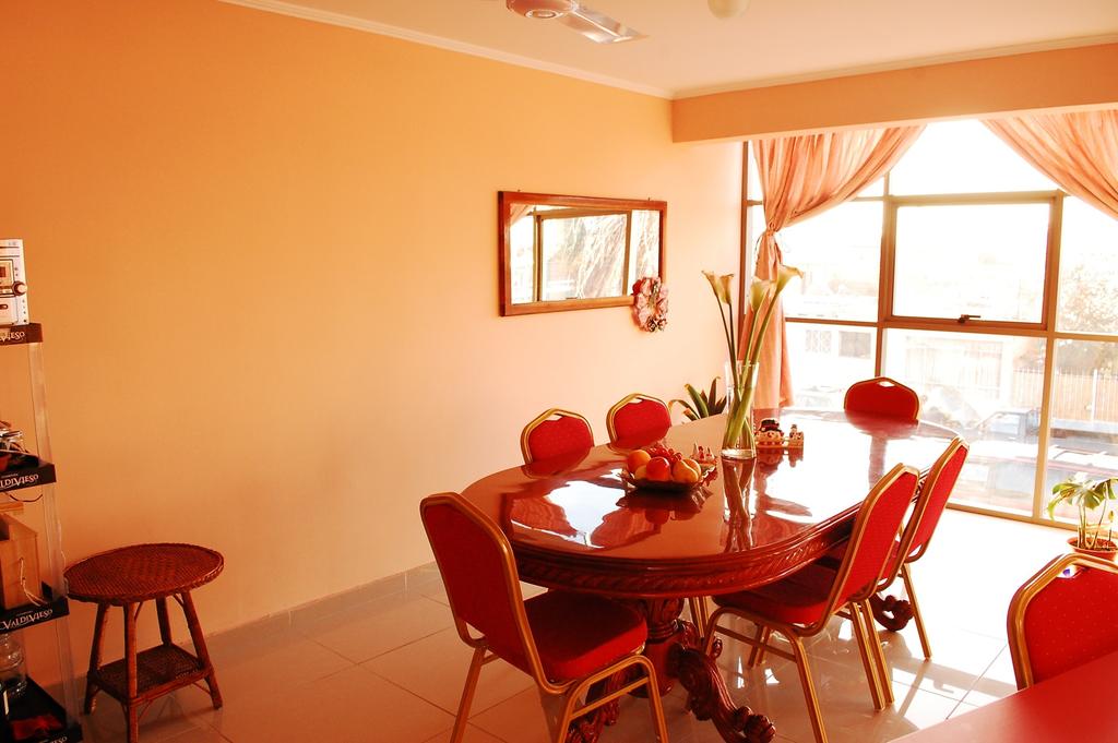 Comodidades del Alojamiento Hostal Portales
