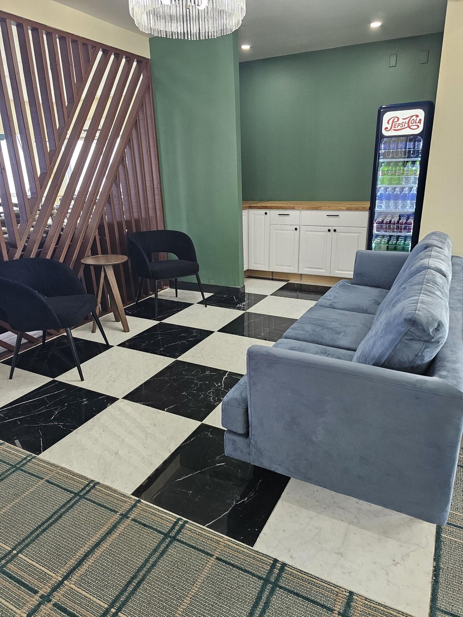 Vista Lobby The Hotel Laurel at Seneca