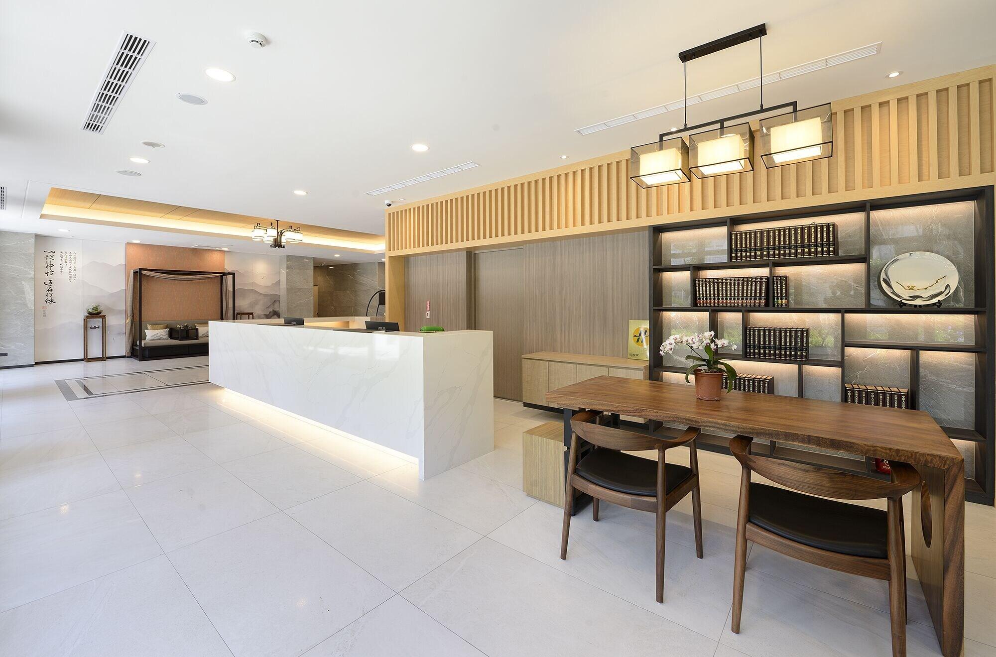 Vista Lobby Joyfultel