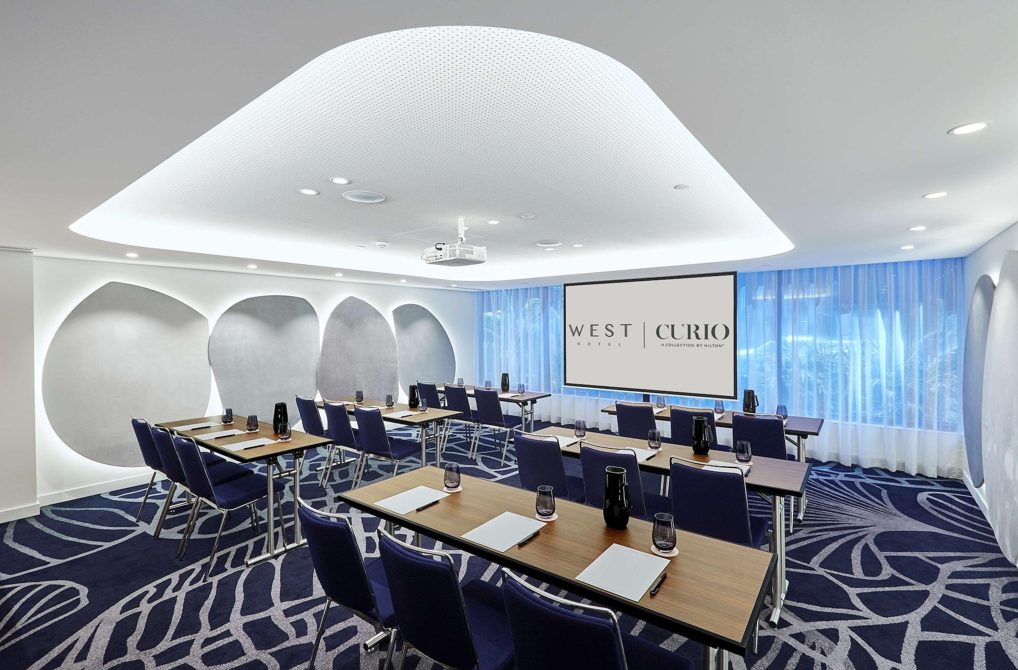 Sala de Reuniones West Hotel Sydney, Curio Collection by Hilton