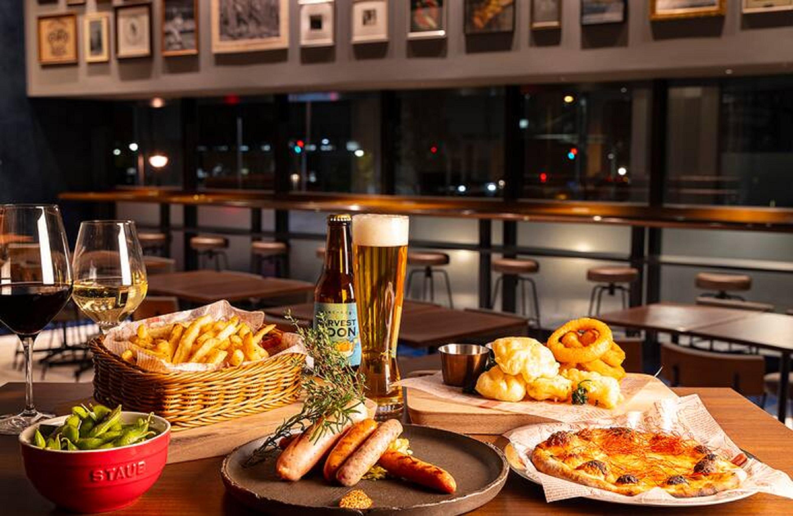 Bar/Salón DoubleTree by Hilton Tokyo Ariake