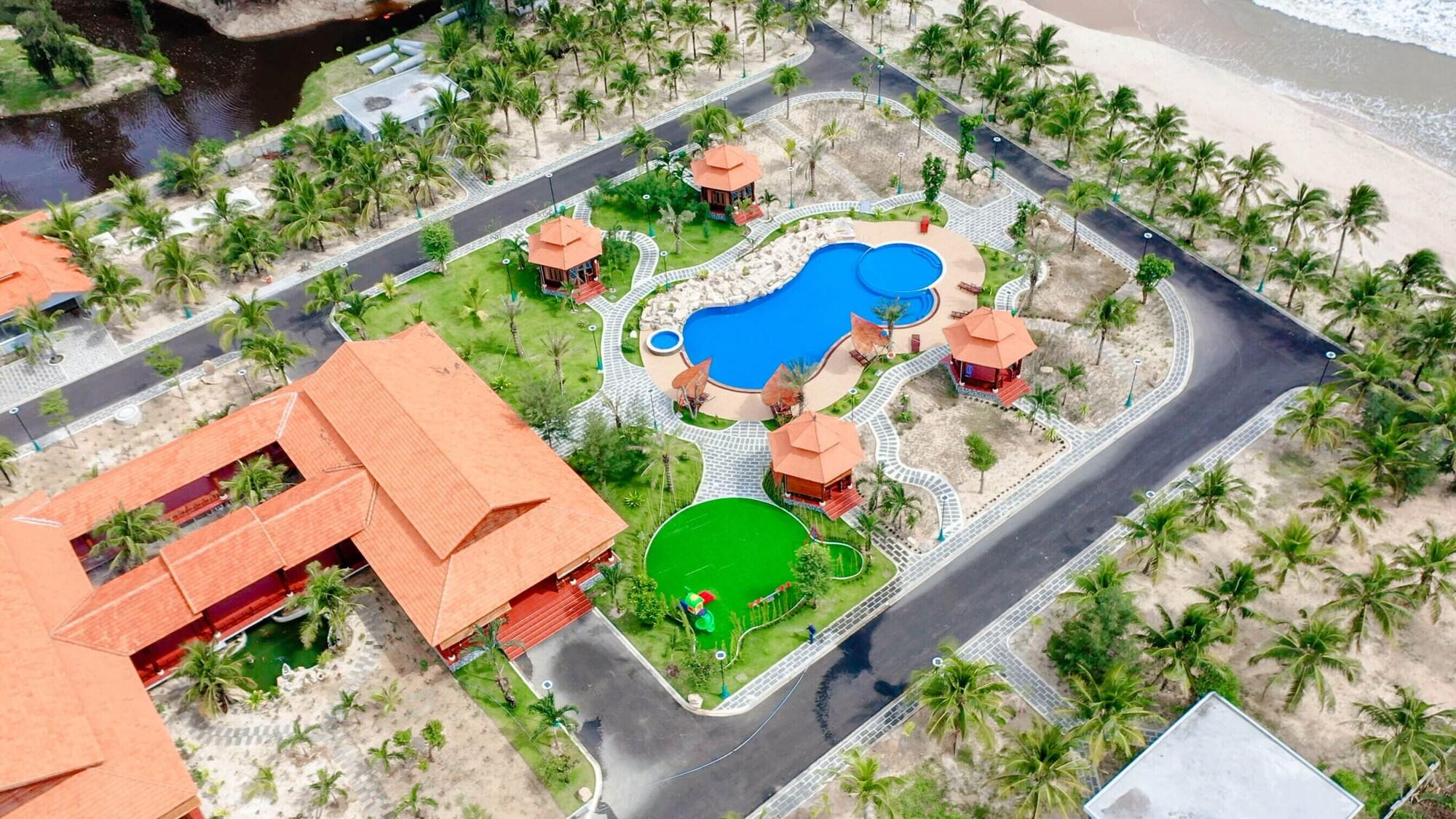 Restaurant Hodota Cam Binh Resort & Spa-Lagi Beach