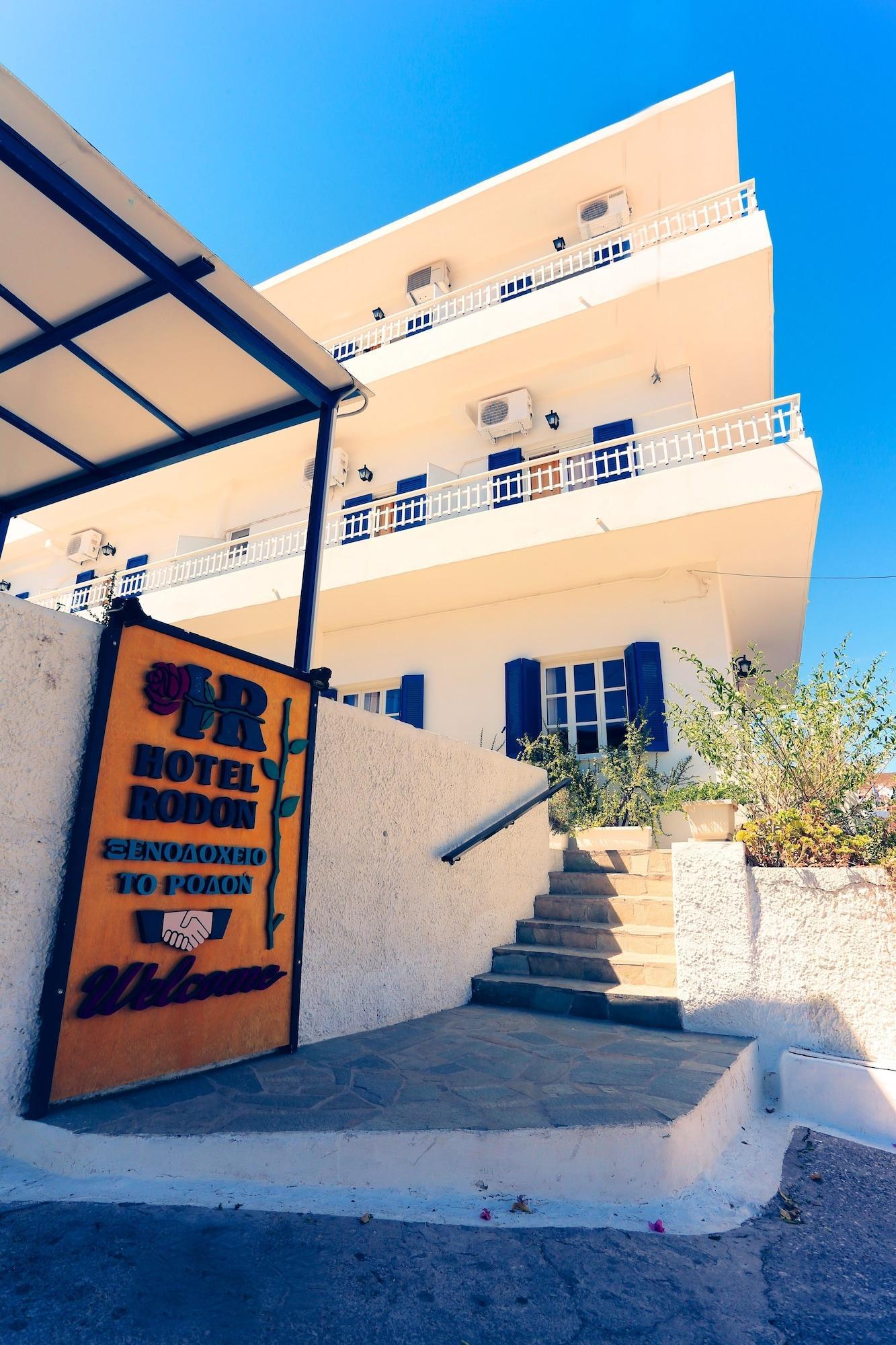 Vista Exterior Hotel Rodon