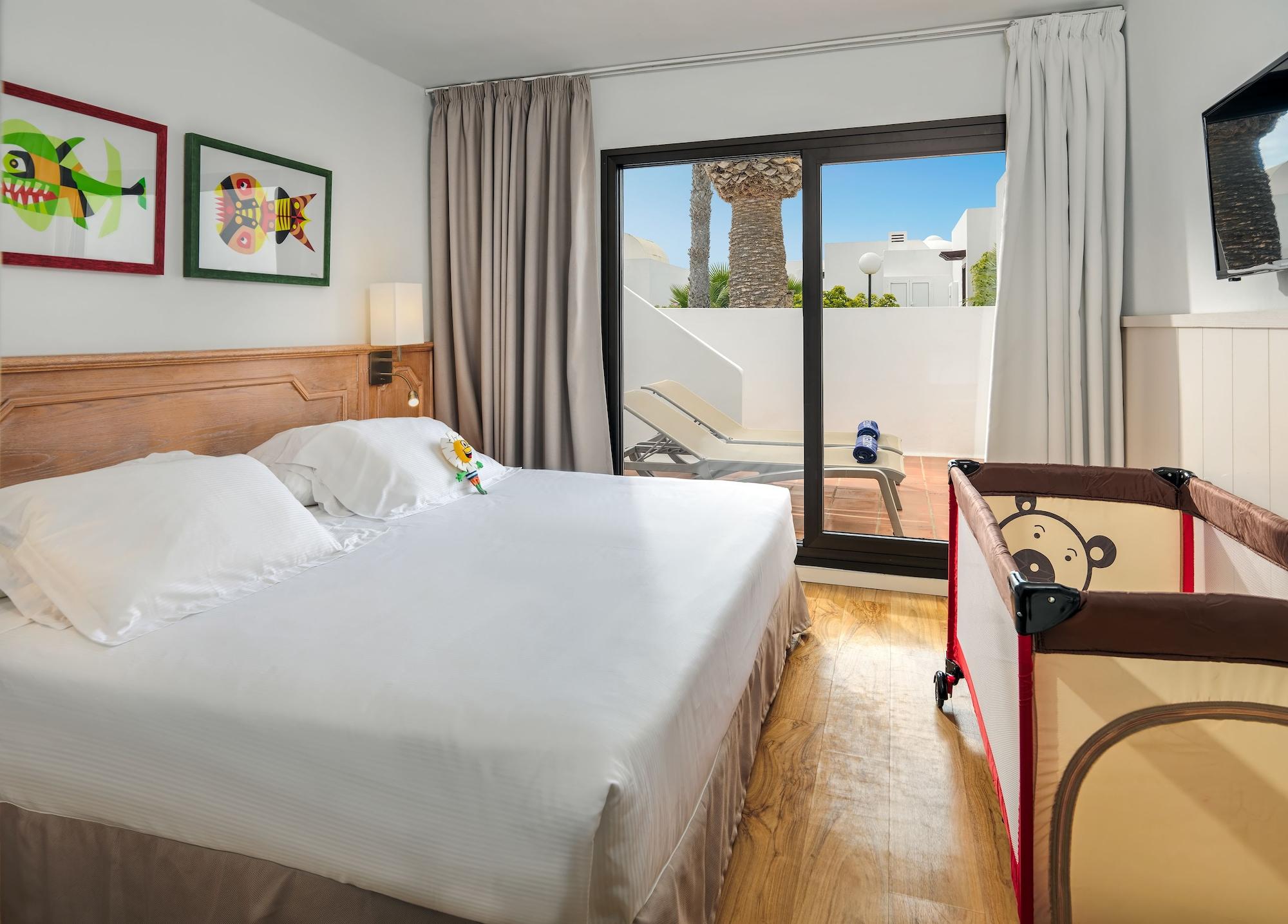 Habitación H10 Suites Lanzarote Gardens