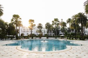 Alojamiento - Taj Mahal Lucknow