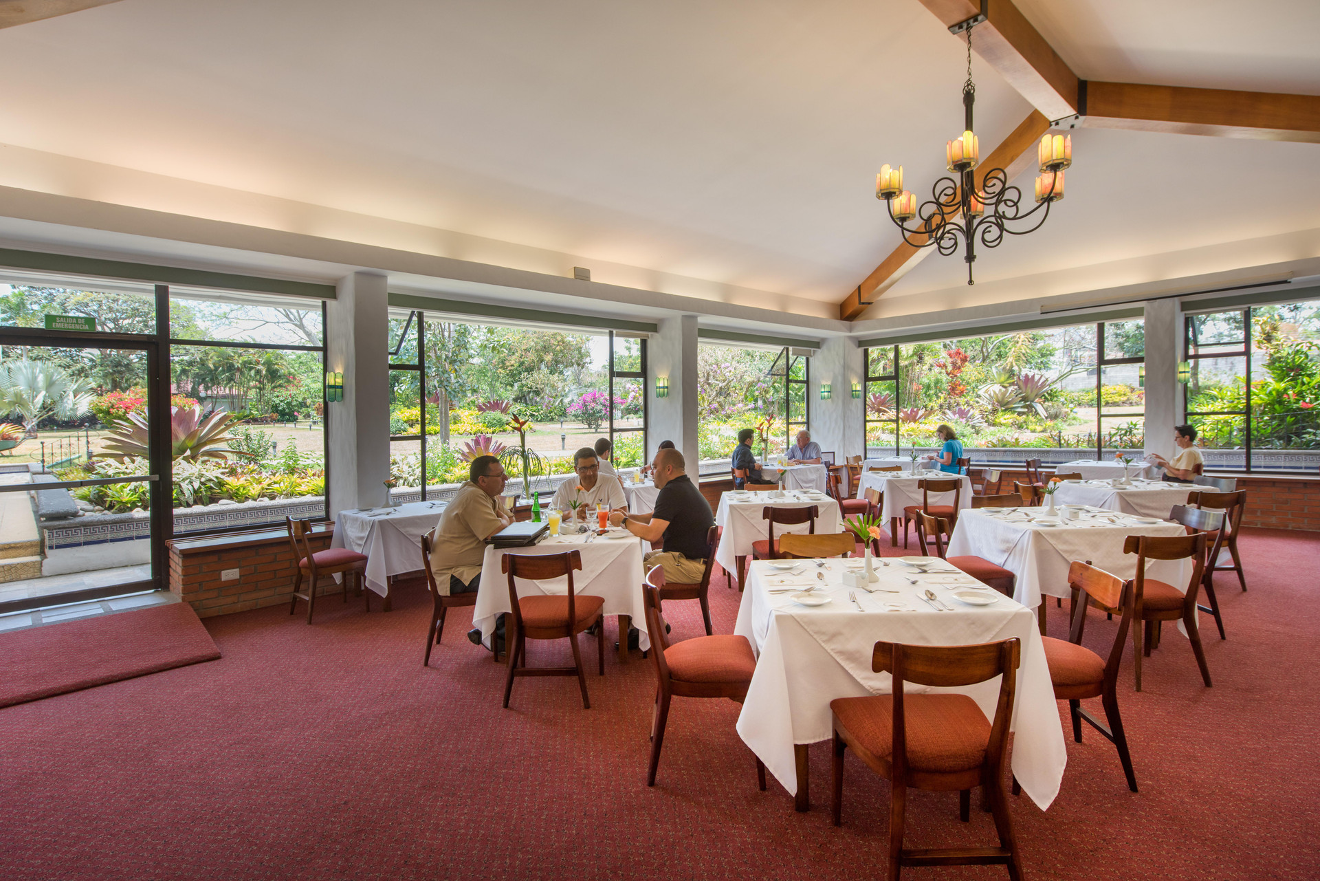 Restaurant Hotel Bougainvillea