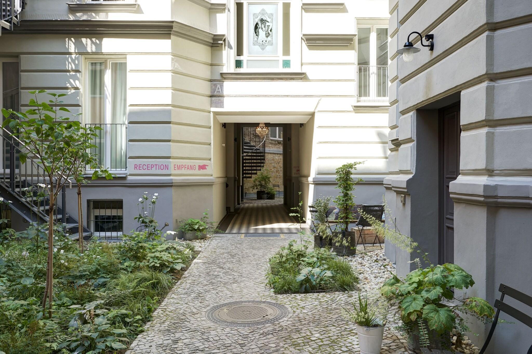 Vista Lobby Gorki Apartments Berlin