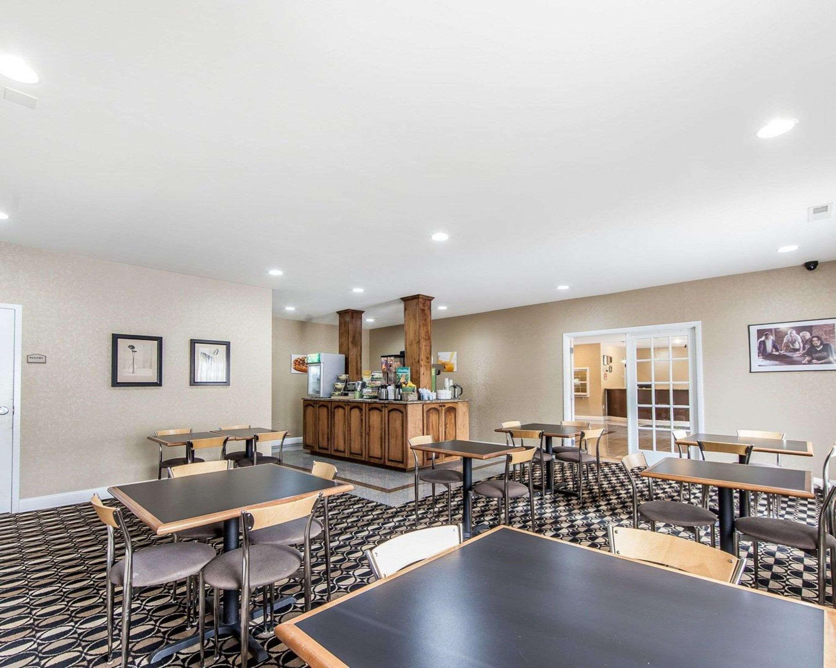 Restaurant Quality Inn & Suites Bremen