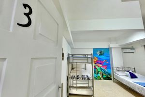 Alquiler Vacacional - HUGE 4 bedroom/4 bathroom, fully renovated condo in the heart of Guayaquil.