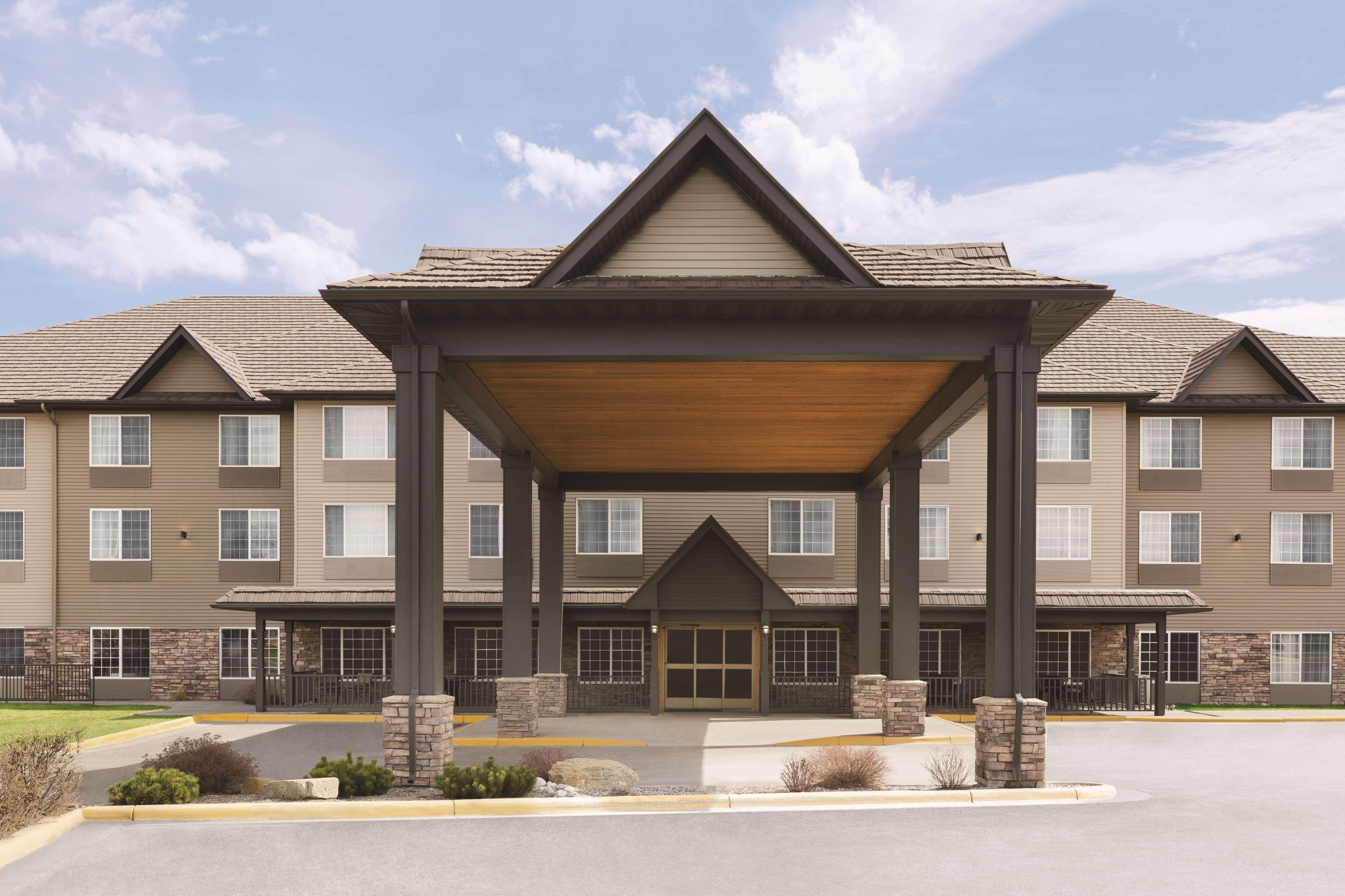 Vista Exterior Country Inn & Suites by Radisson, Billings, MT