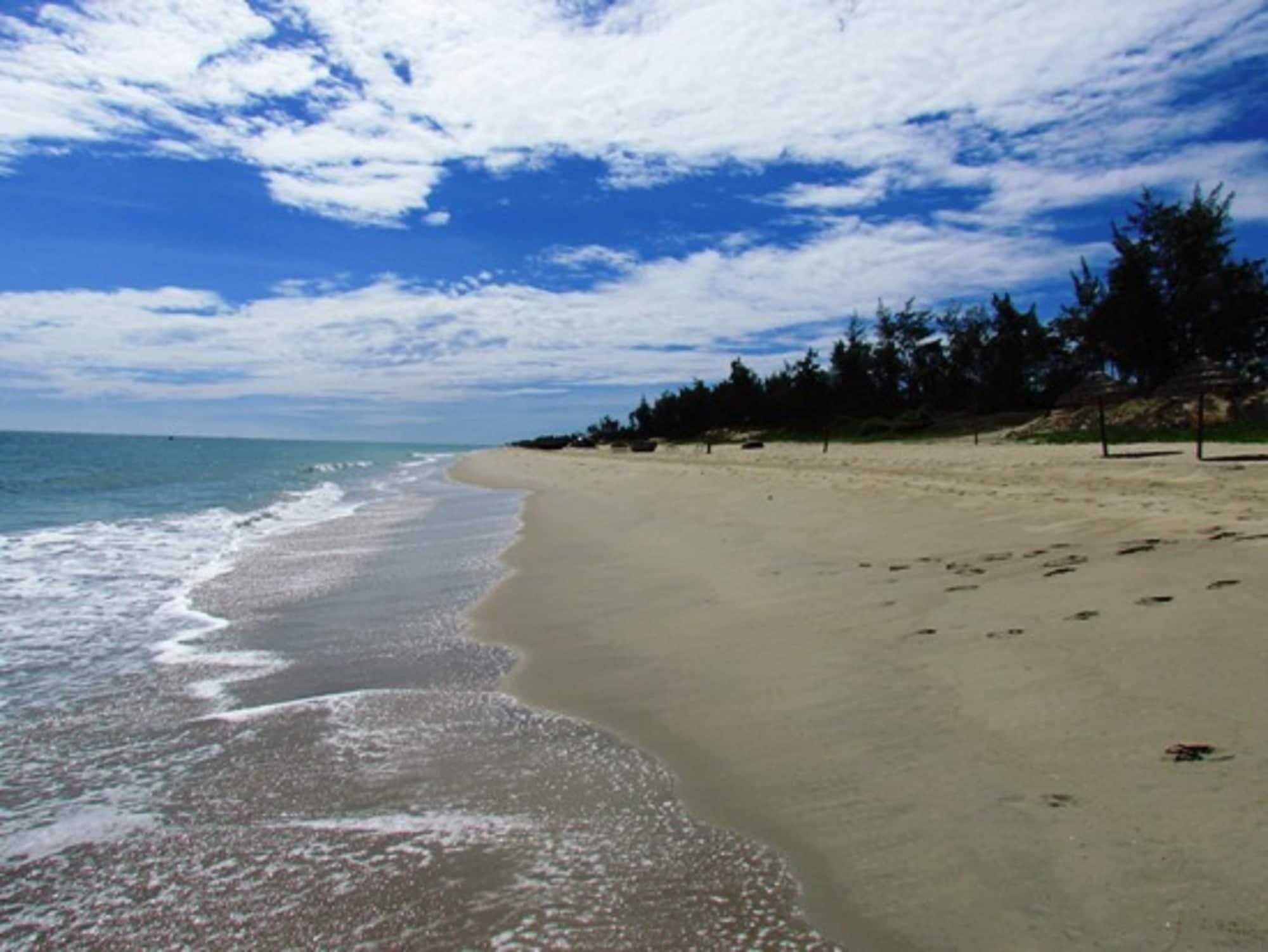 Playa Cua Dai Beach Homestay