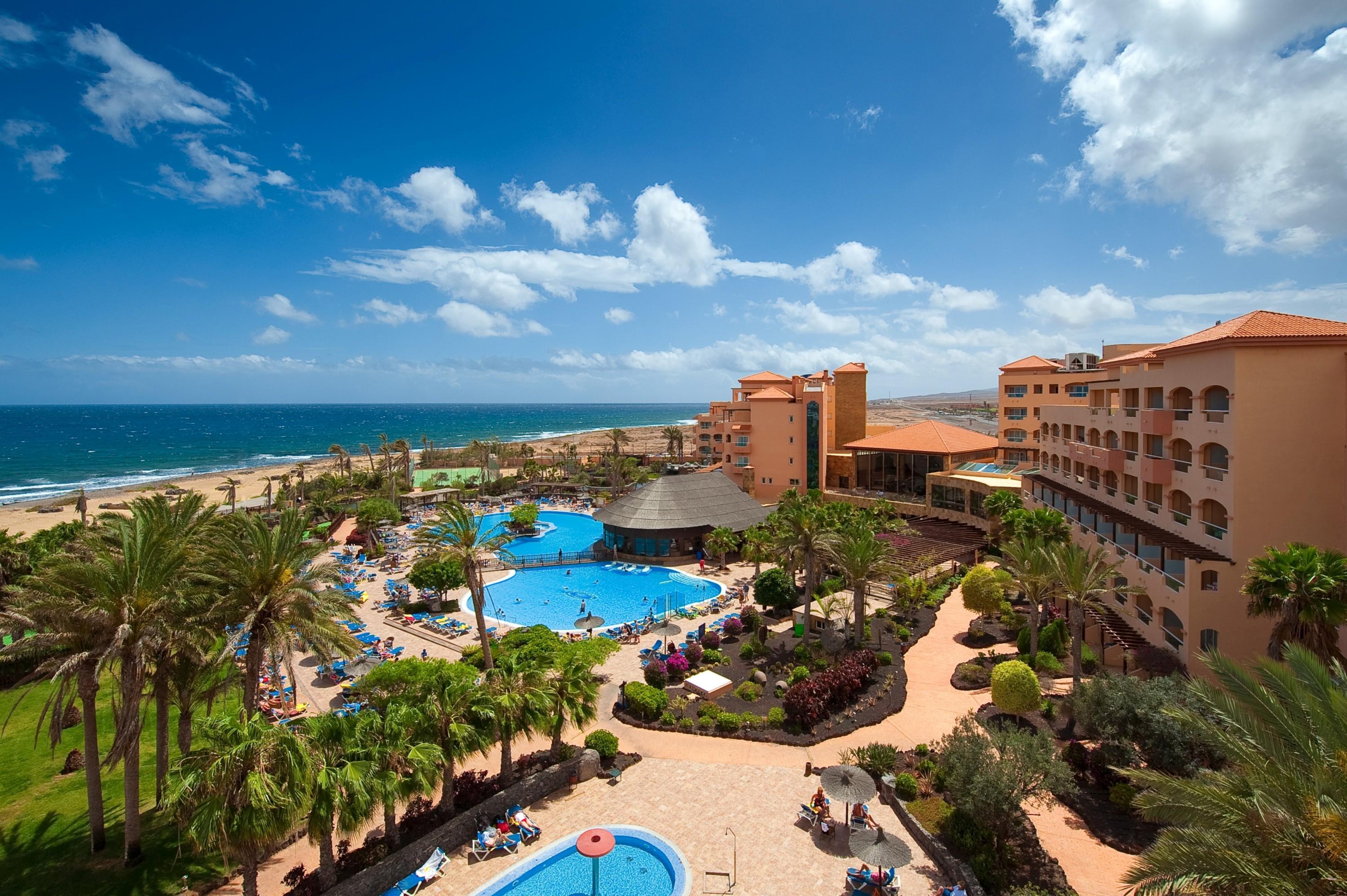 Vista Exterior Elba Sara Beach & Golf Resort