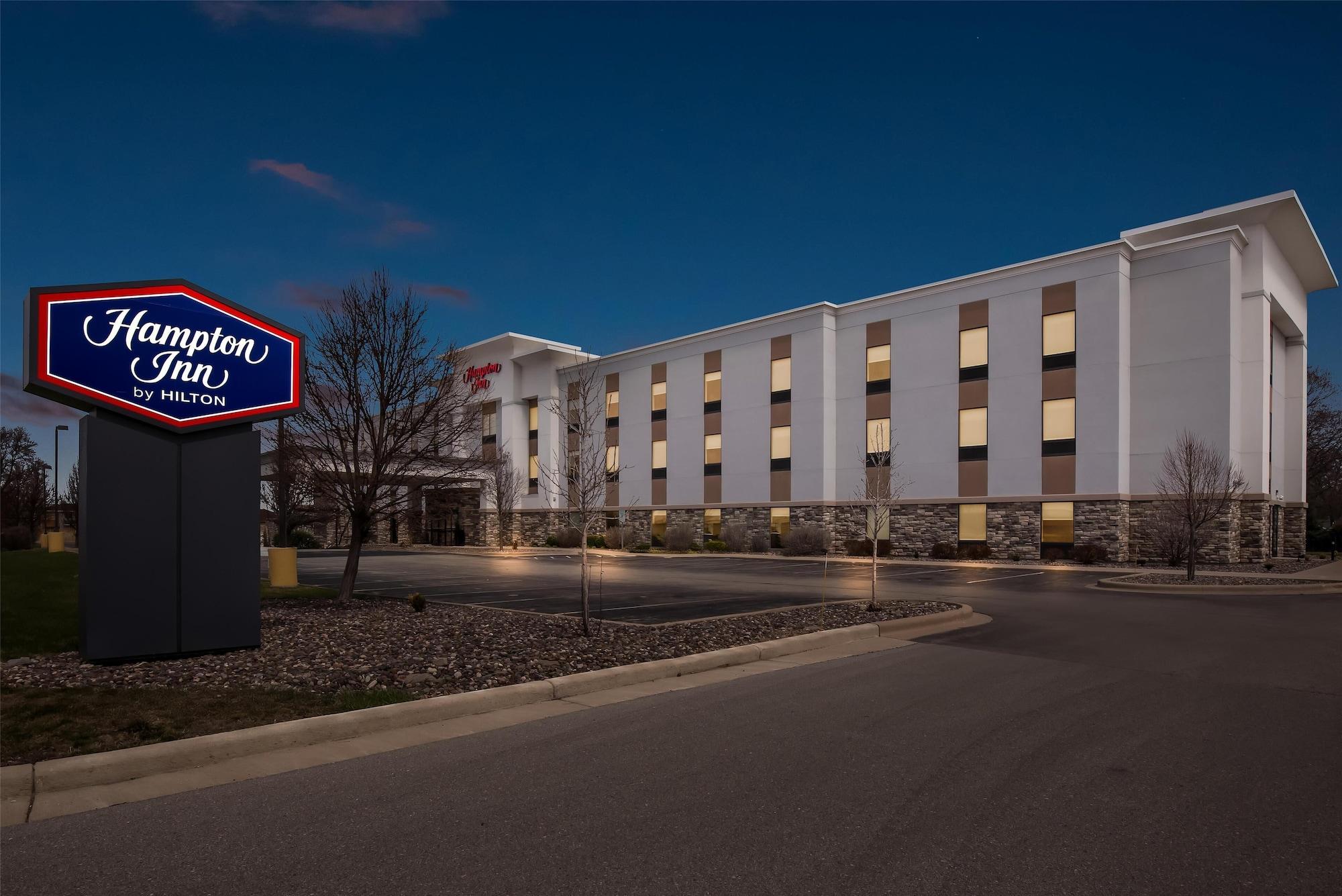 Vista Exterior Hampton Inn Fond du Lac