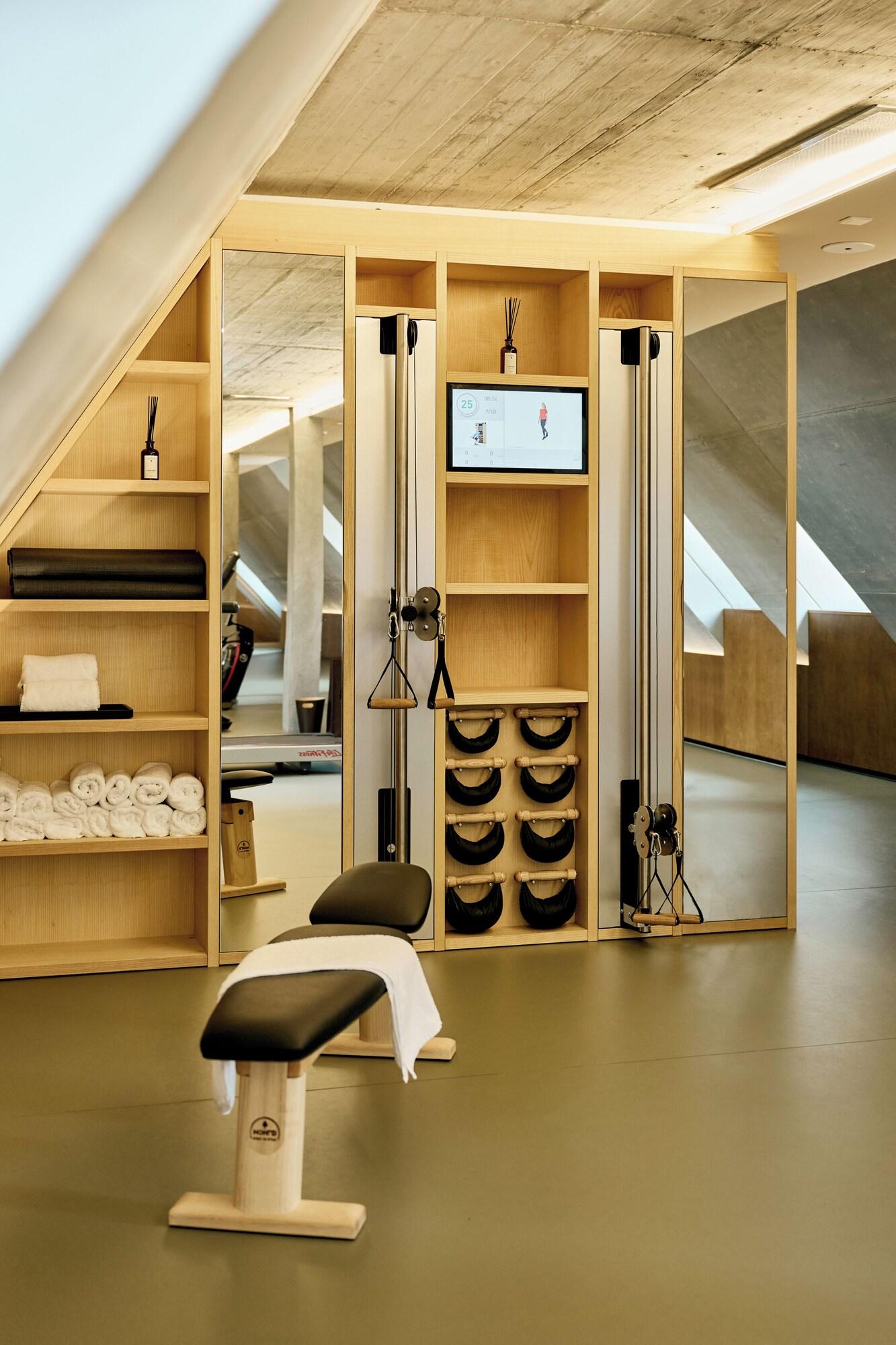 Gimnasio Karl August - a Neighborhood Hotel