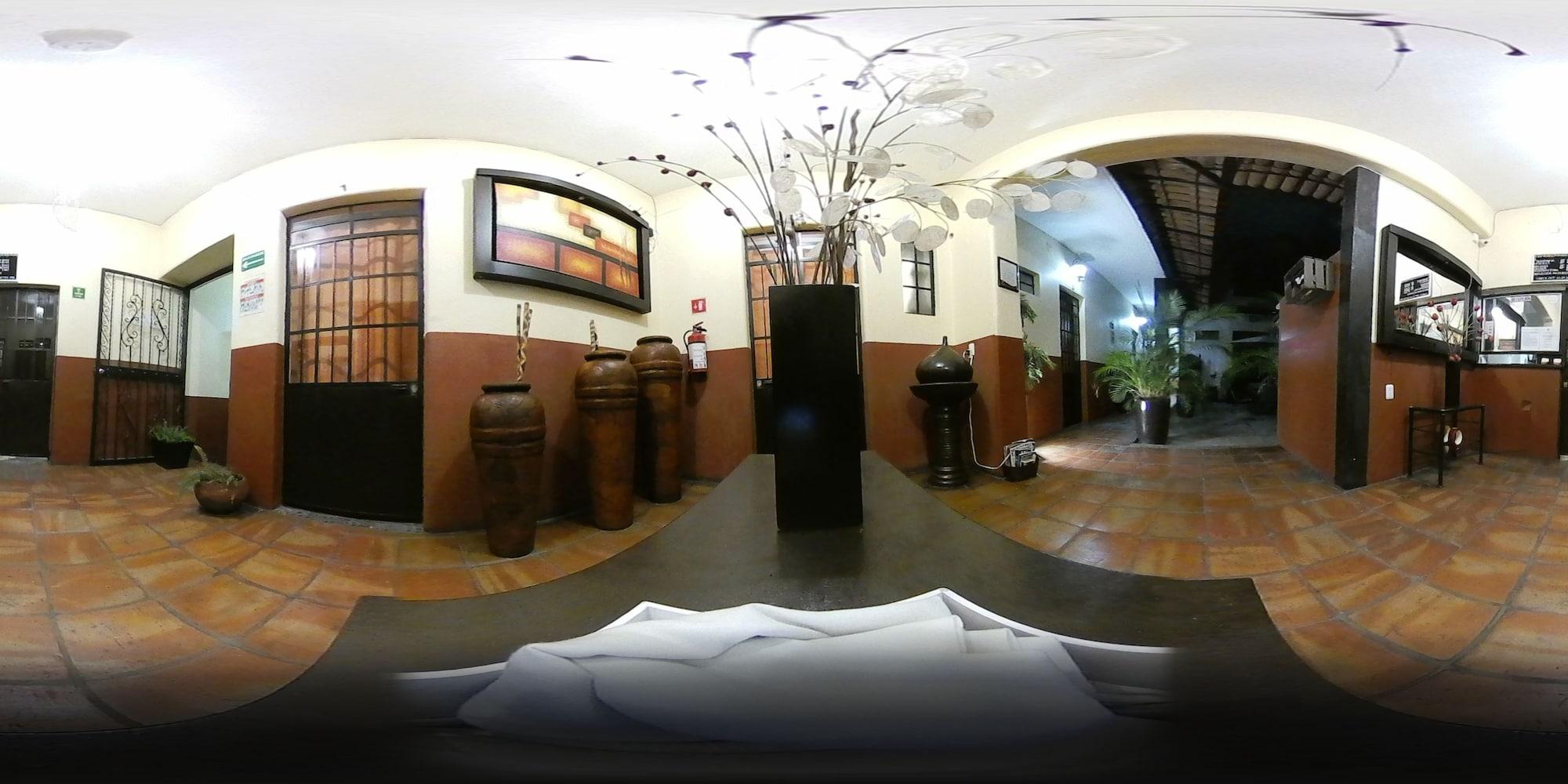 Vista Lobby Posada Hotel Punto Guadalajara