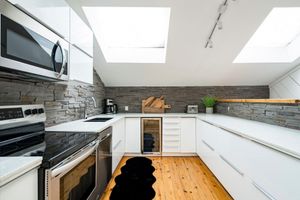 Alquiler Vacacional - Walking distance to village! HOT TUB & SAUNA