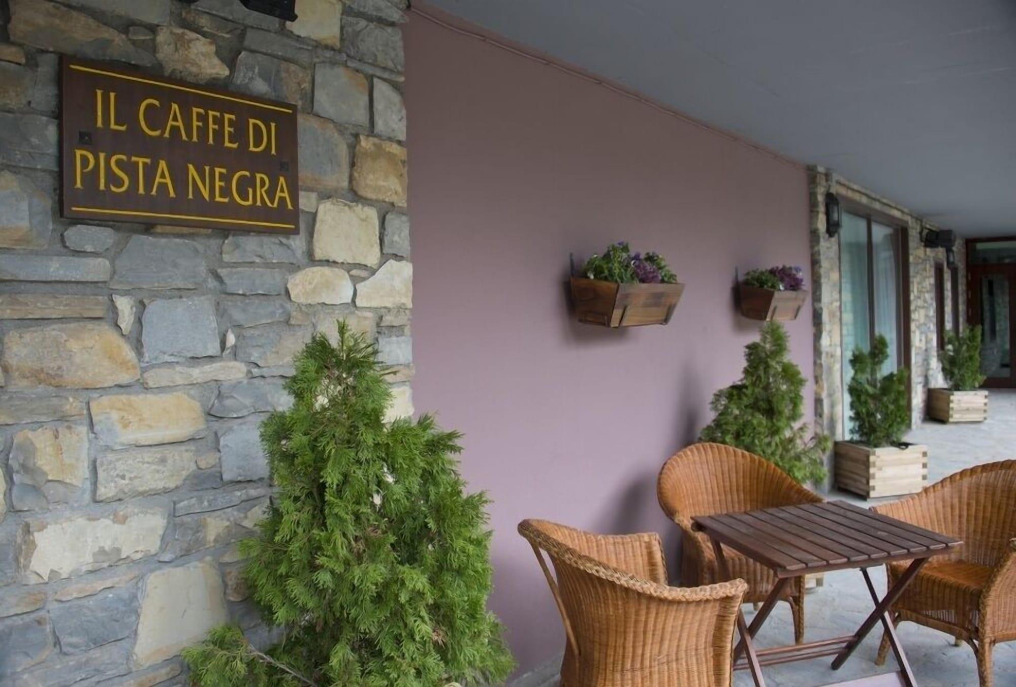 Restaurant Hotel y Apartamentos Vilagaros